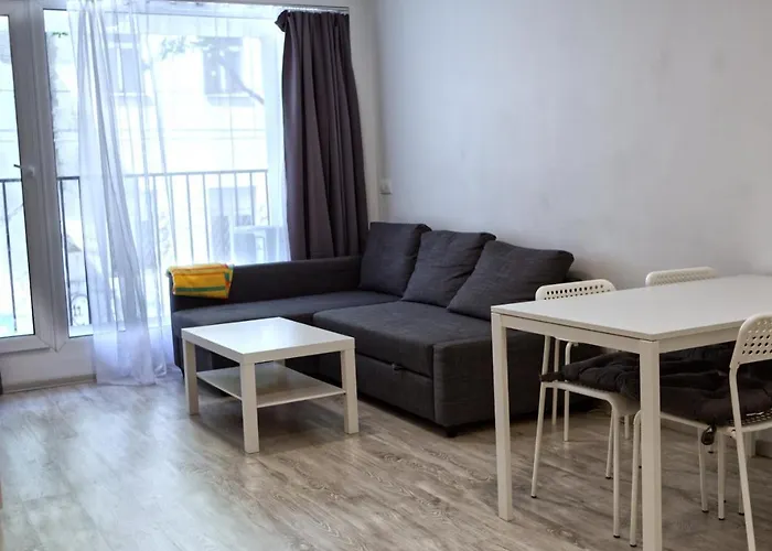 Old Town 1 Bdr, A/c, W/parking * Братислава