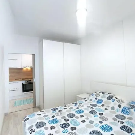 Lejlighed Old Town 1 Bdr, A/c, W/parking *